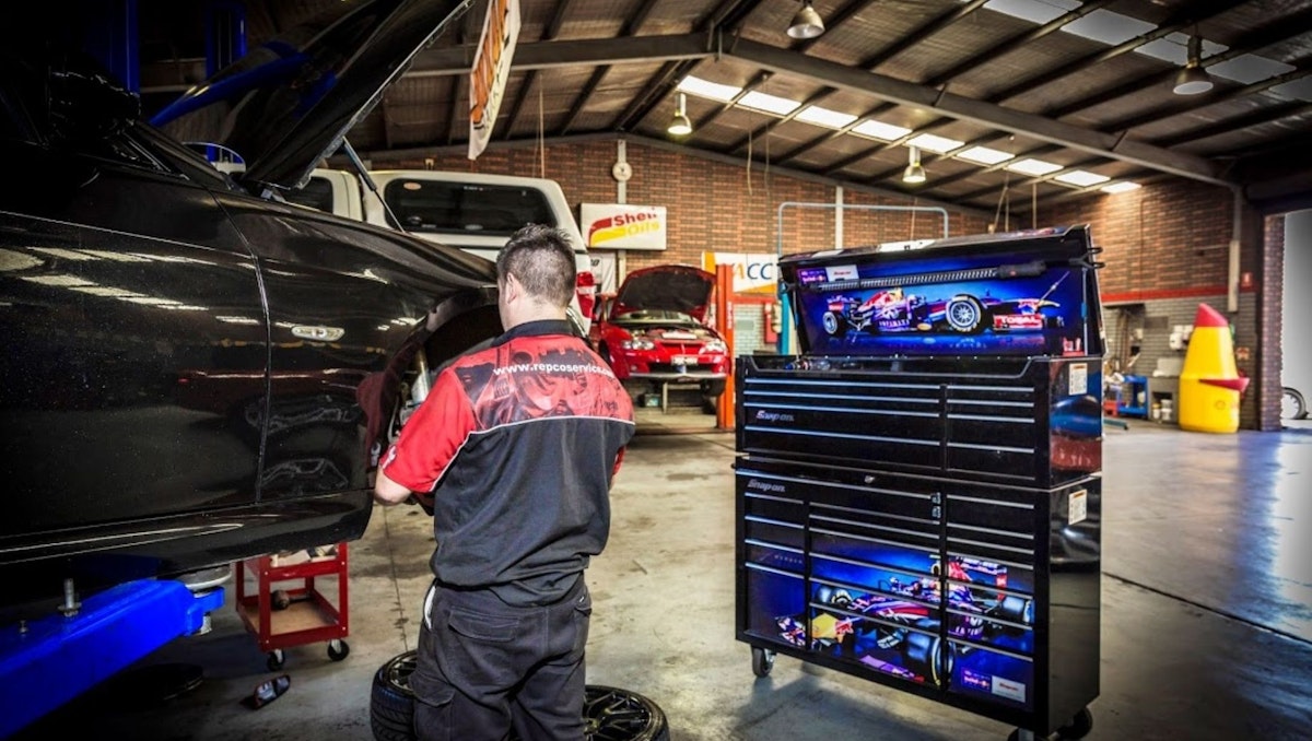 Mechanic at Airport Car Service Centre